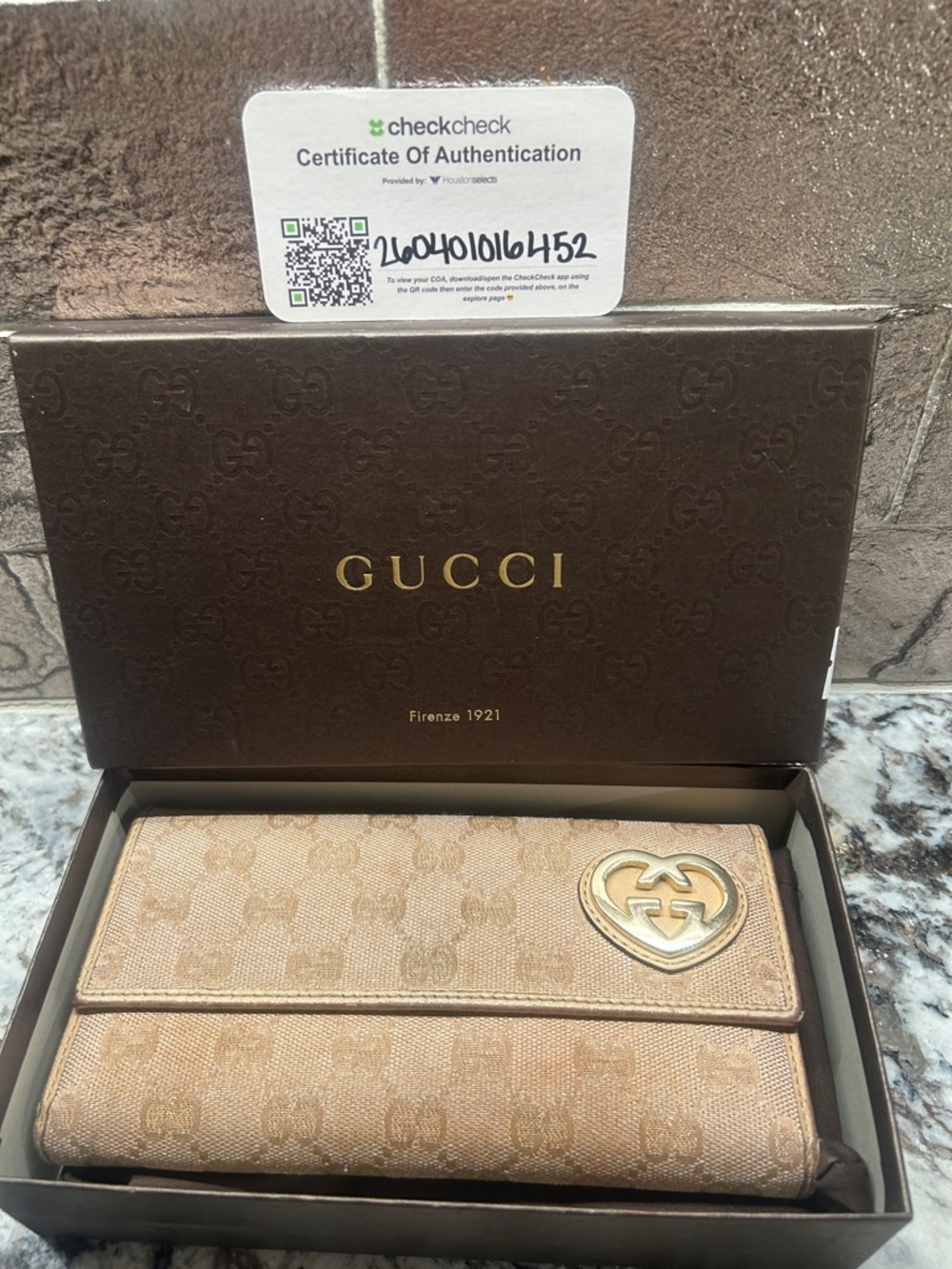 Gucci Brown GG Monogram Continental Wallet with Gold Heart Emblem EUC with COA